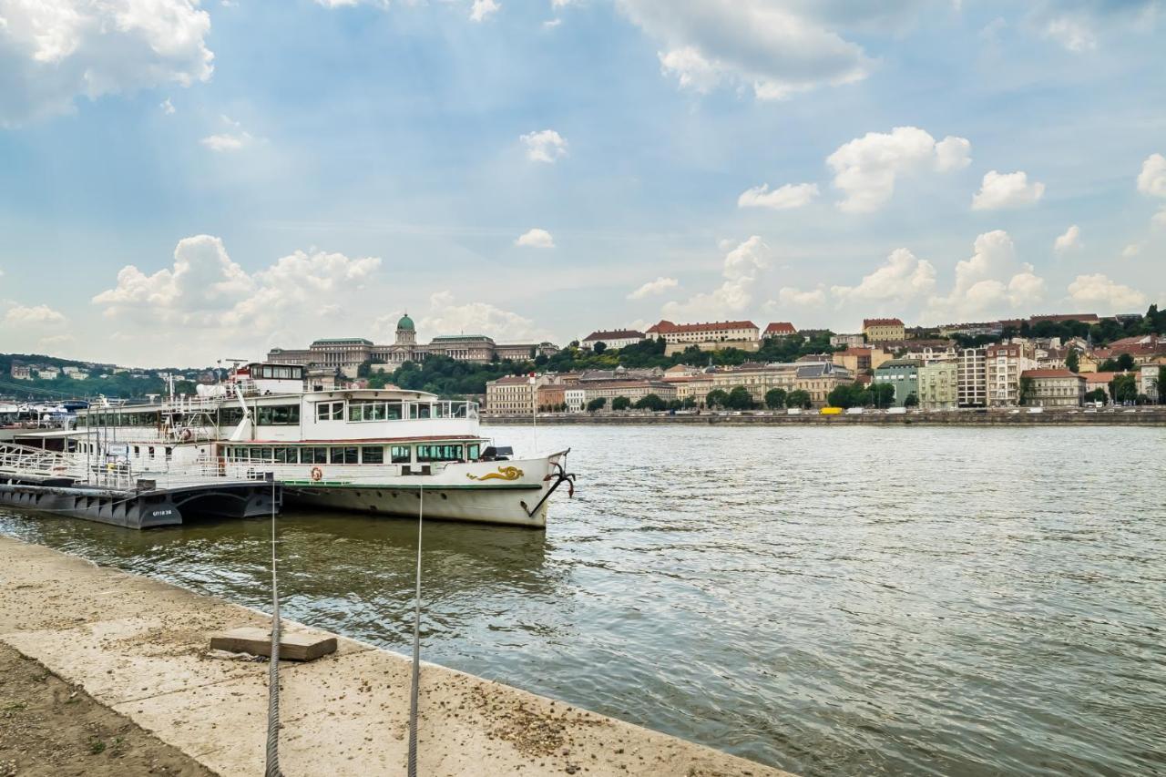 Bpr Danube Panoramic Suite Budapest Exteriör bild
