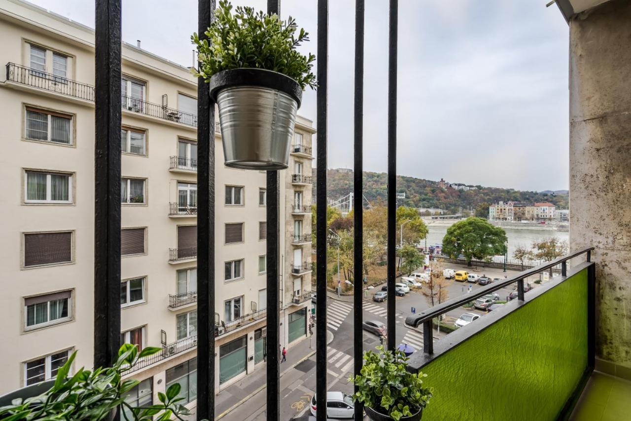 Bpr Danube Panoramic Suite Budapest Exteriör bild